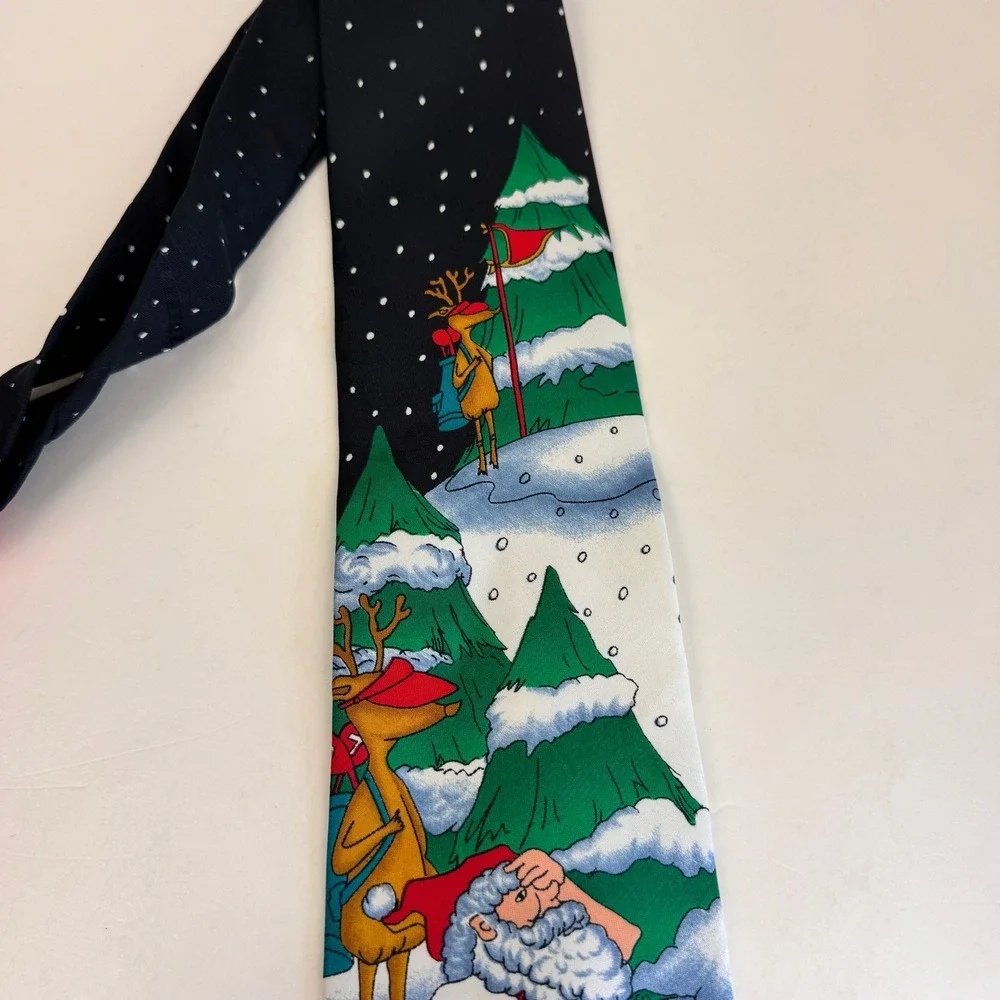 Vtg 90s Hallmark Polyester Santa Reindeer Play Golf Night Snow Christmas Necktie